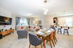 4175OaktreeDrive-10