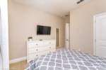 4175OaktreeDrive-18