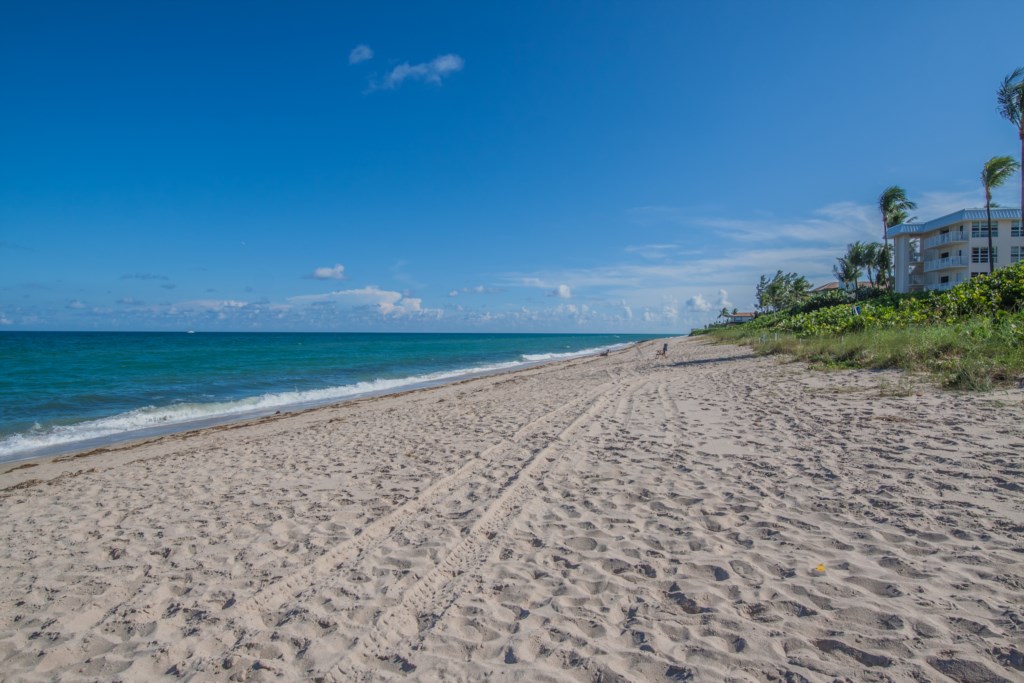 BG_GulfstreamManor_3