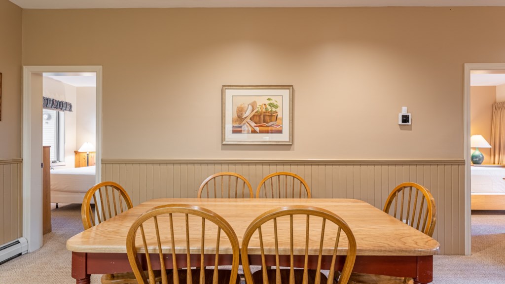 12_ClubWyndhamSmugglersNotchVermont_dining_4