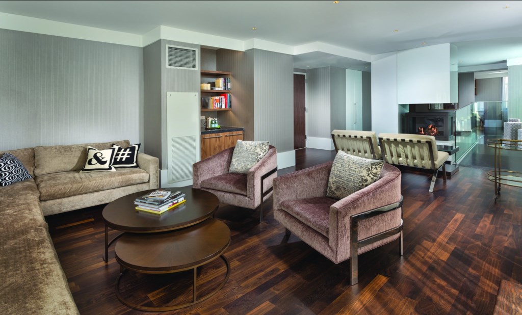 Midtown_45_owners_lounge_1_S.jpg
