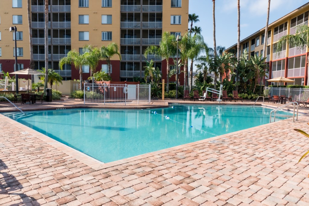 Orlando’s Sunshine Resort™_27a.jpg