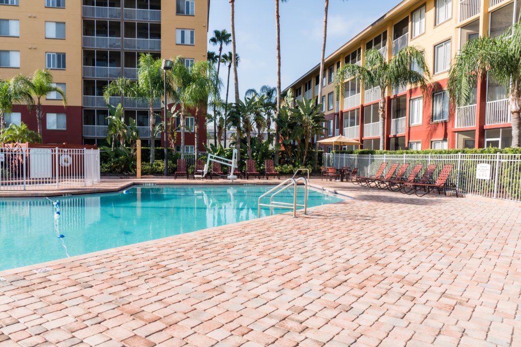 Orlando’s Sunshine Resort™_29a.jpg