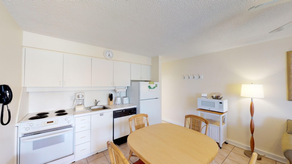 218-6600-Gulf-Drive-Holmes-Beach-FL-09102019_154735)