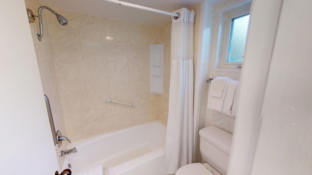 218-6600-Gulf-Drive-Holmes-Beach-FL-09112019_203931)