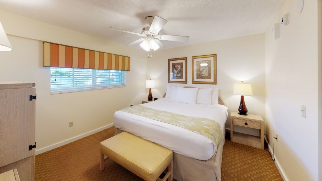 218-6600-Gulf-Drive-Holmes-Beach-FL-Bedroom)