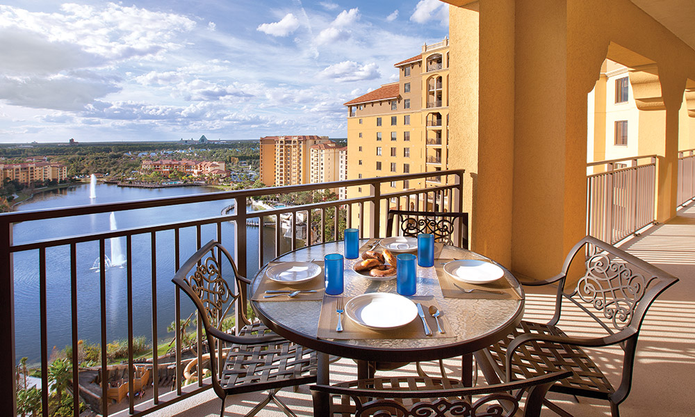 010-bonnet-creek-gallery-pres-balcony