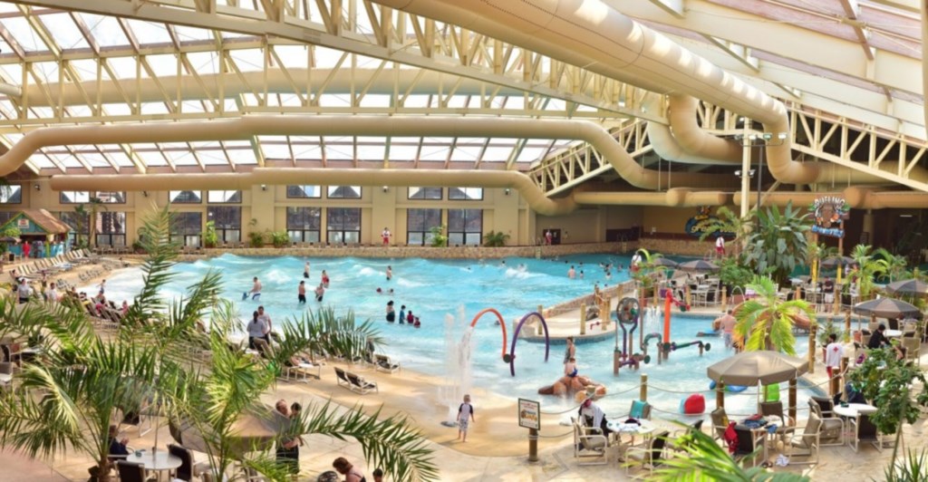 Club Wyndham Glacier Canyon_03_indoor waterpark.jpg