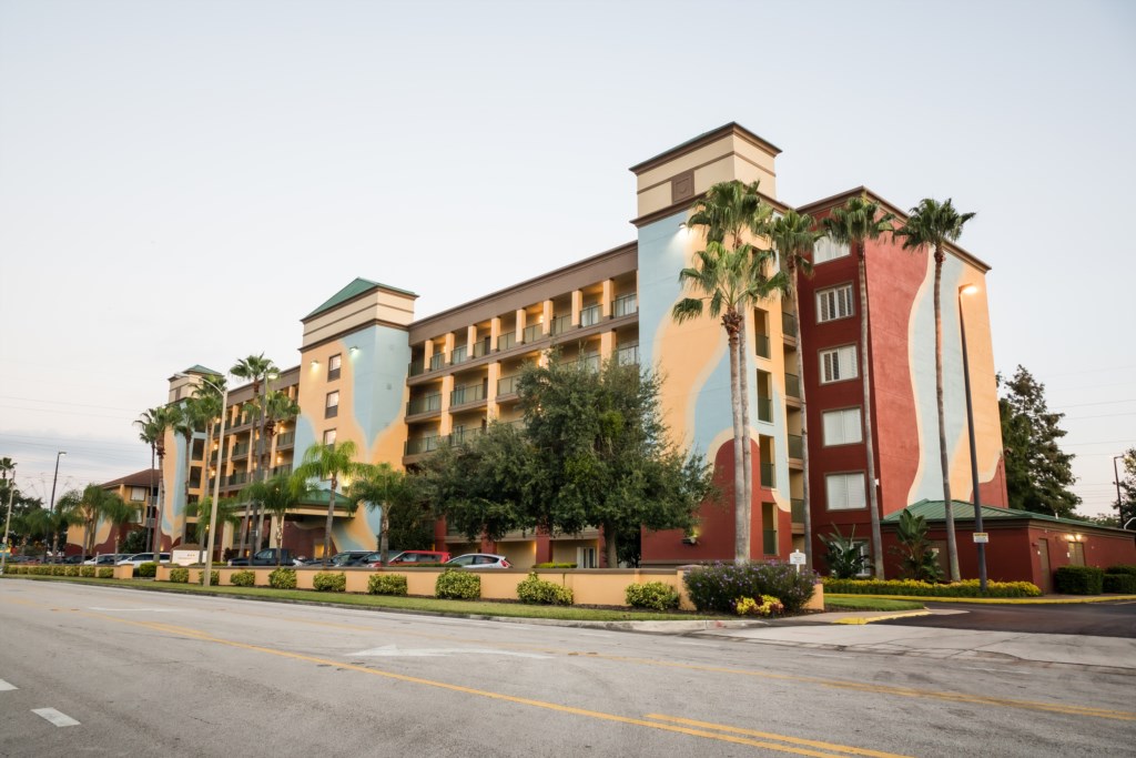 Orlando’s Sunshine Resort™_42a.jpg