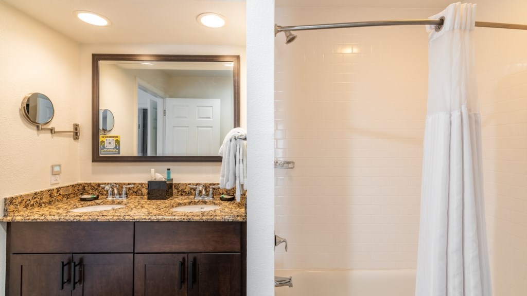 32 Wyndham at Branson_Building 5, Suite #309A - 029.jpg