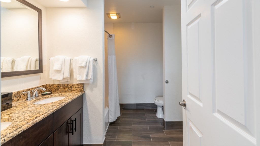 35 Wyndham at Branson_Building 5, Suite #309A - 032.jpg