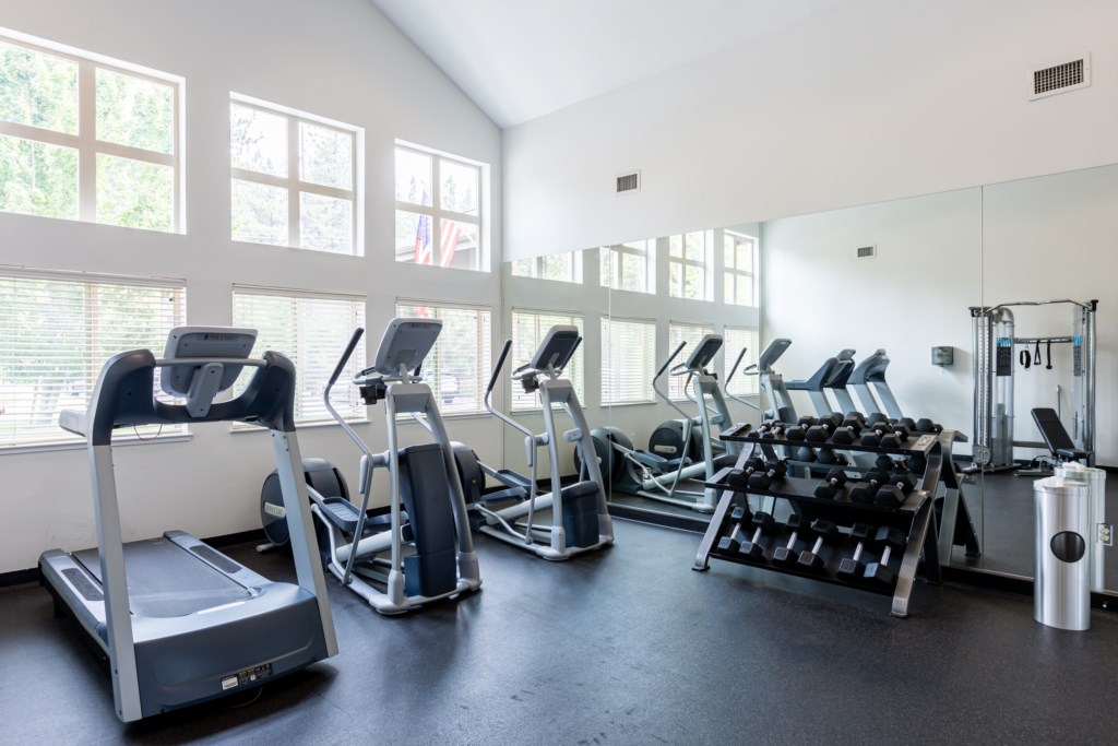 41 south shore - fitness center (2).jpg