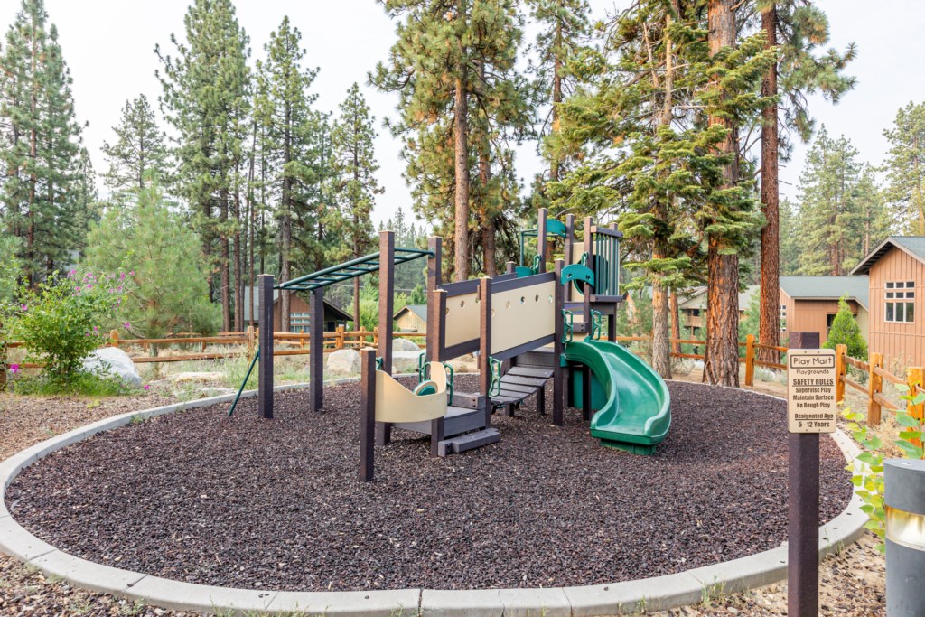 43 south shore - playground.jpg