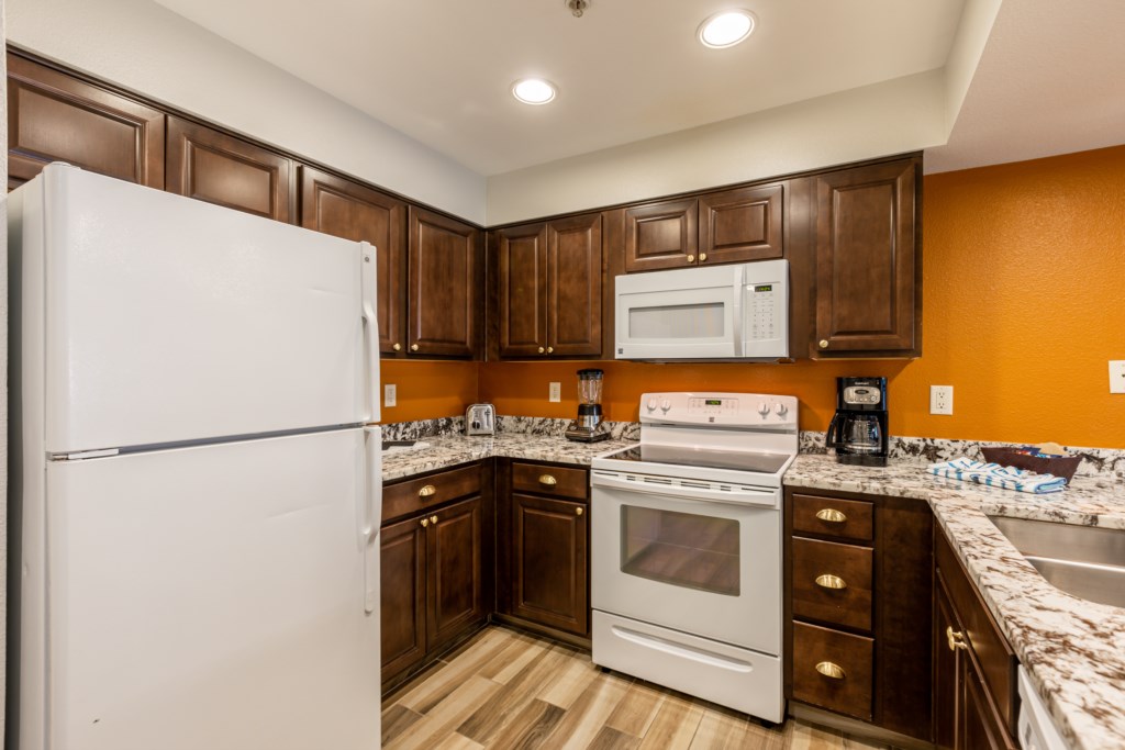 17 south shore 1 bedroom - kitchen (3).jpg