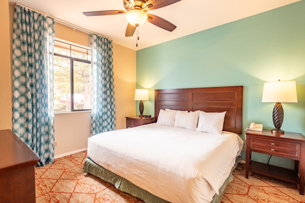 9 Club Wyndham Sedona 1 bedroom - bedroom.jpg