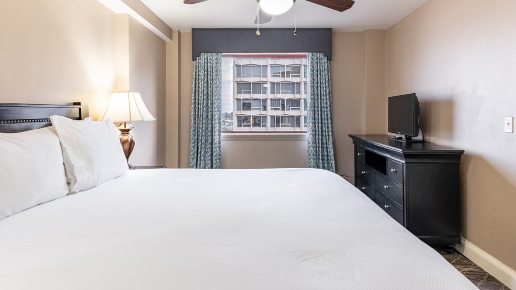 15ClubWyndhamAvenuePlaza_1Bedroom_003