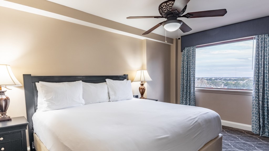 16ClubWyndhamAvenuePlaza_1Bedroom_004