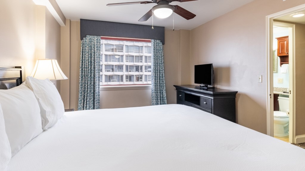 17ClubWyndhamAvenuePlaza_1Bedroom_005