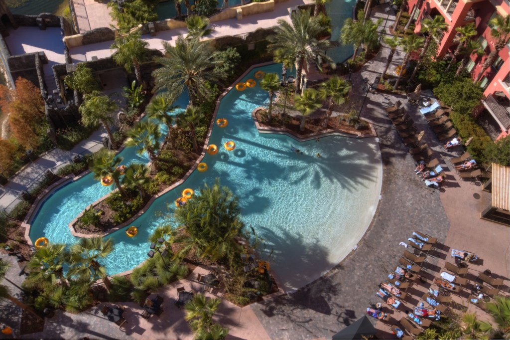 8-BD-PATIO-VIEW-vfm_S
