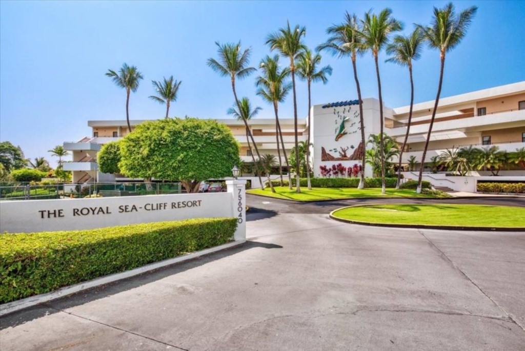 Club Wyndham Royal Sea Cliff_30.jpg