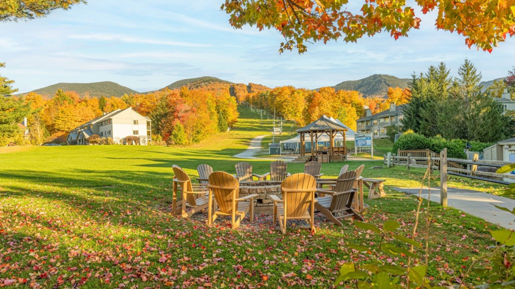 ClubWyndhamSmugglersNotchVermont_gazebo_1