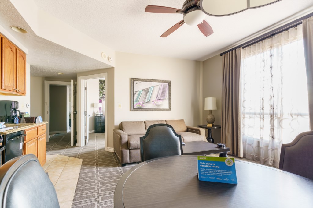 15 grand desert 2 bedroom - living area (6).jpg