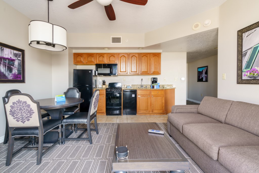 16 grand desert 2 bedroom - living area (7).jpg