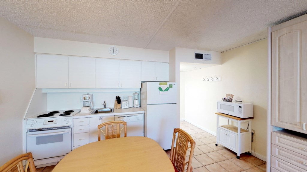 101-6600-Gulf-Drive-Holmes-Beach-FL-09102019_153931)