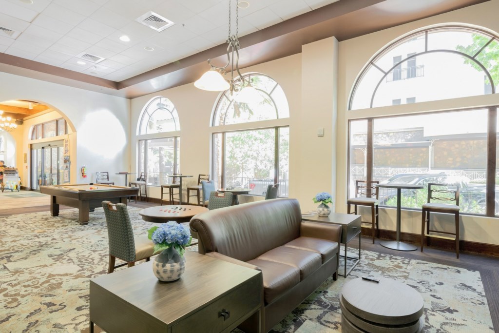 64 Club Wyndham La Cascada-lobby_089.jpg
