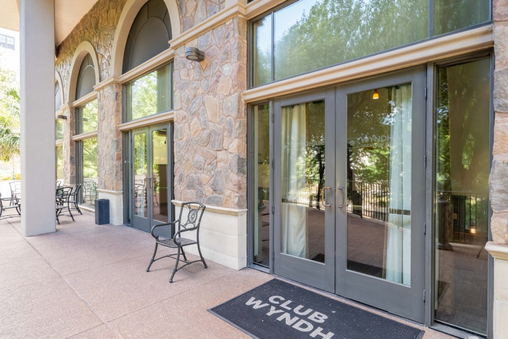 85 Club Wyndham La Cascada-exterior_102.jpg