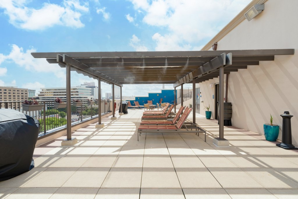 95 Club Wyndham La Cascada-exterior_126.jpg
