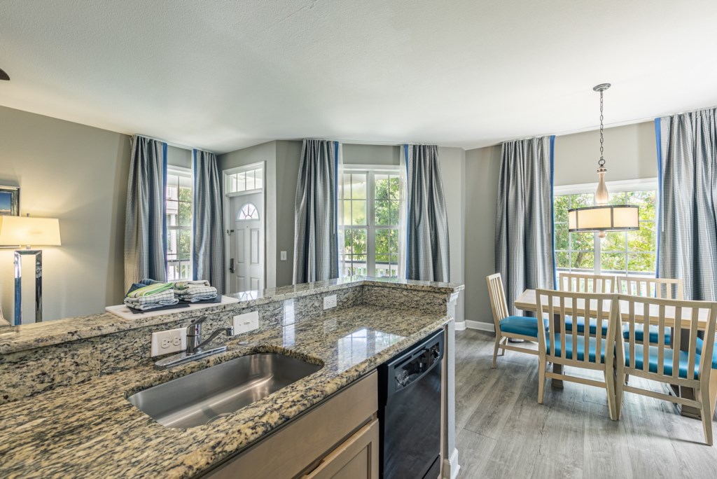 ClubWyndham_OceanRidge_1Bedroom_Unit674A-006.jpg