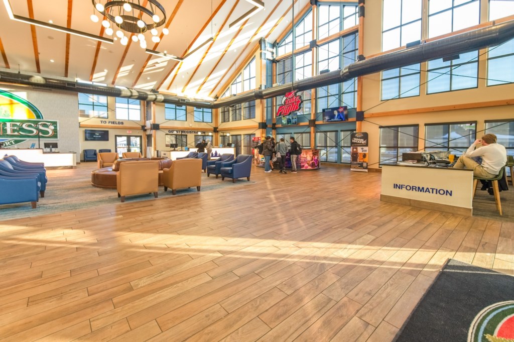 Club Wyndham Glacier Canyon_39.jpg