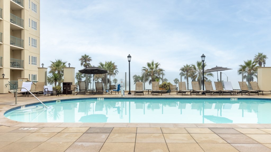Club Wyndham Oceanside Pier Resort_23.jpg