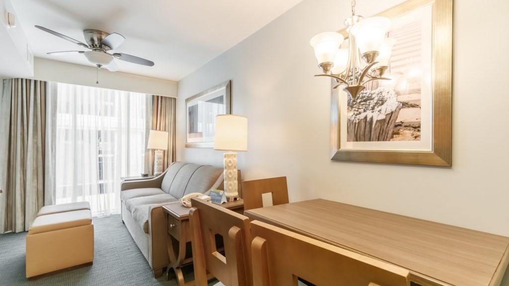 ClubWyndhamTowersontheGrove-2BedroomwithAmenities-005