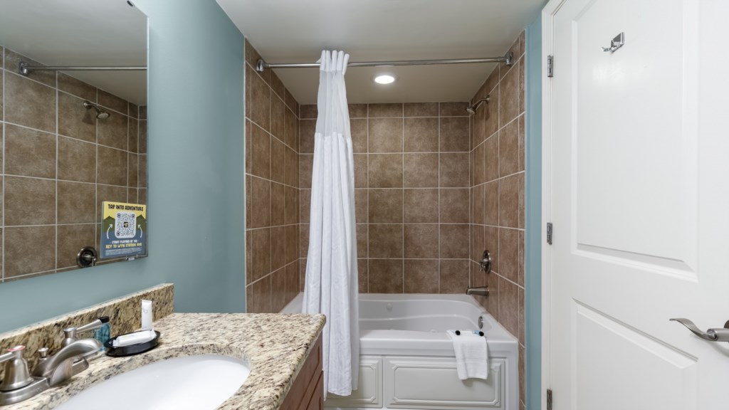 ClubWyndhamTowersontheGrove-2BedroomwithAmenities-021