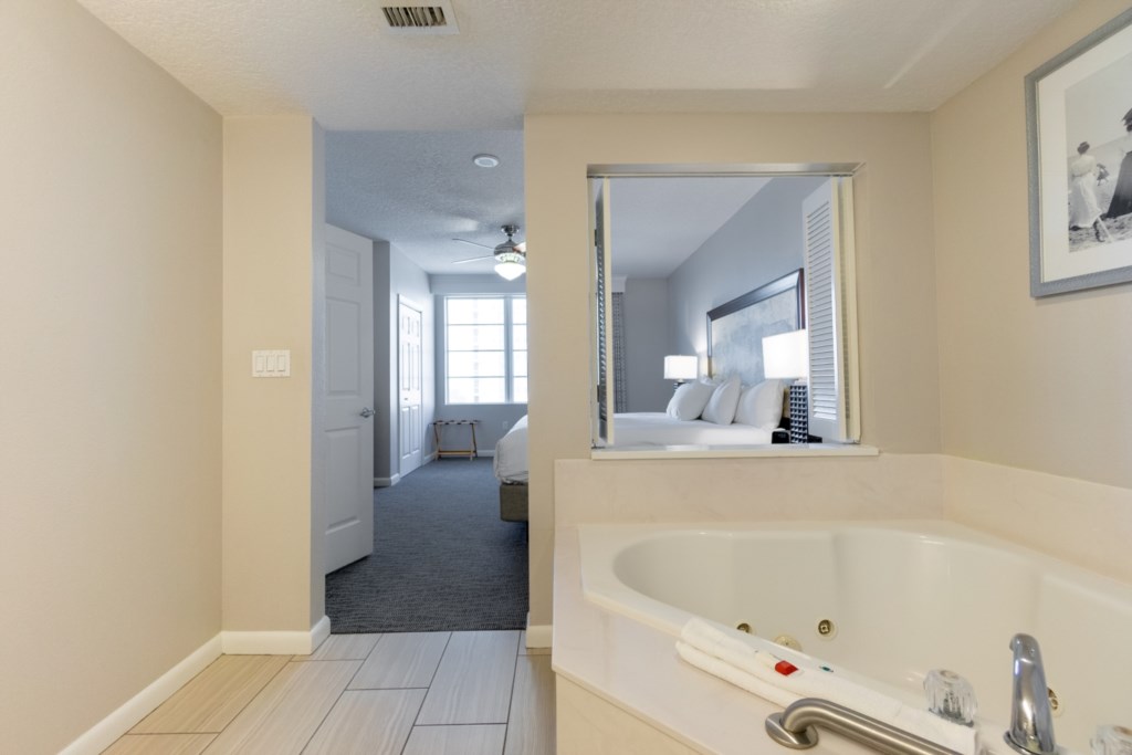 Club Wyndham Ocean Walk_13.jpg