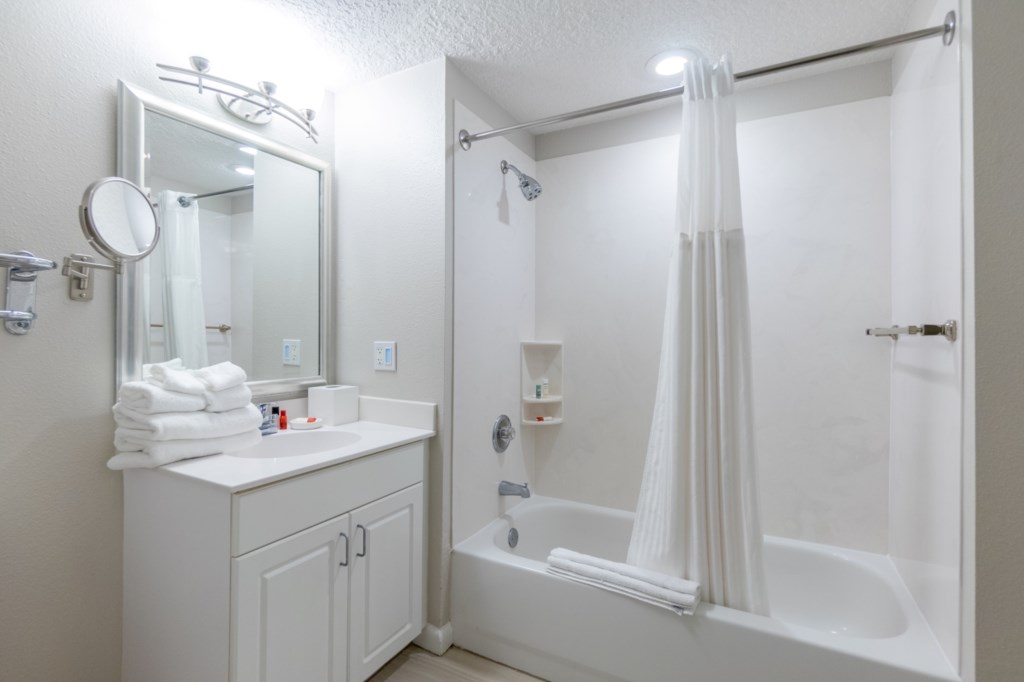 Club Wyndham Ocean Walk_17.jpg