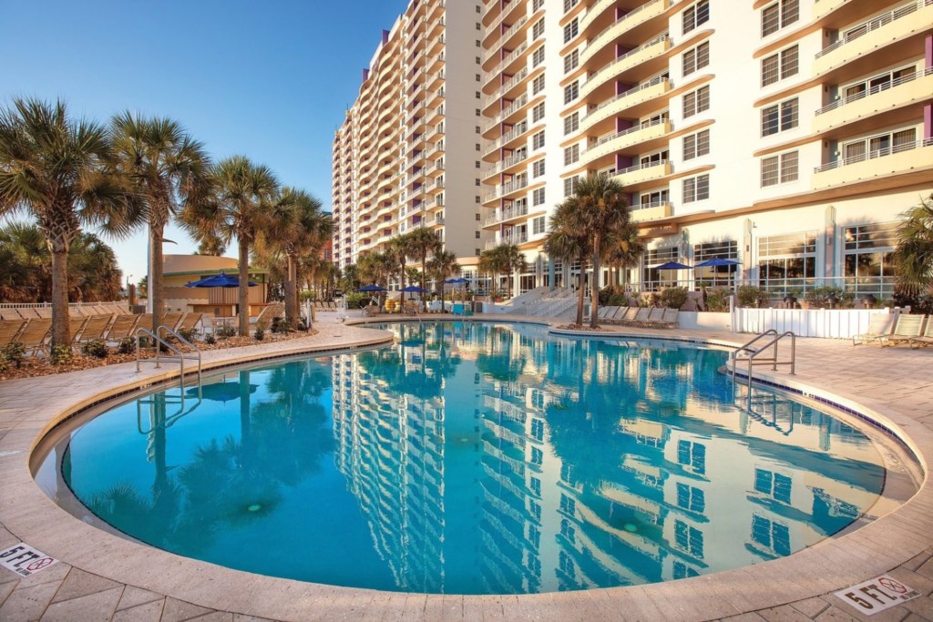 Club Wyndham Ocean Walk_25.jpg