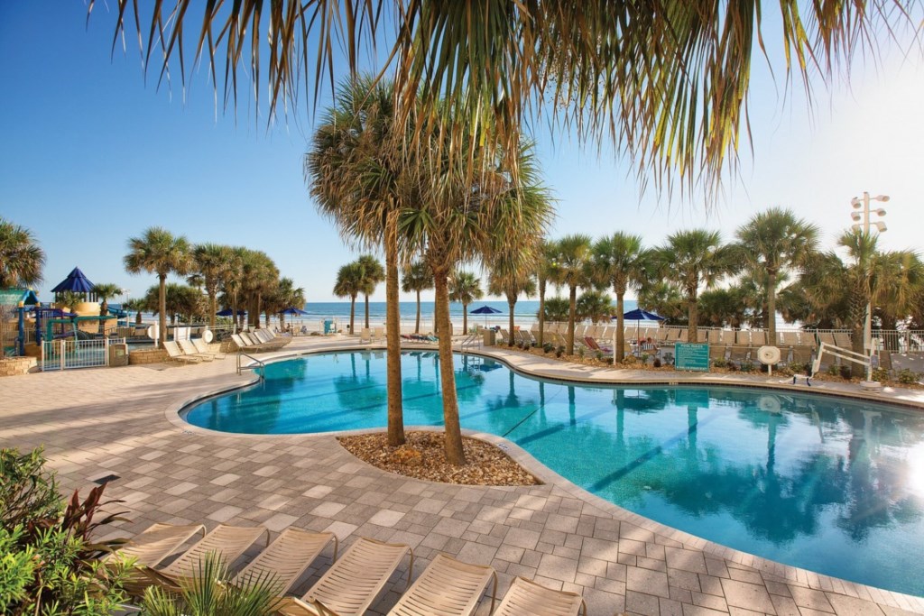Club Wyndham Ocean Walk_28.jpg