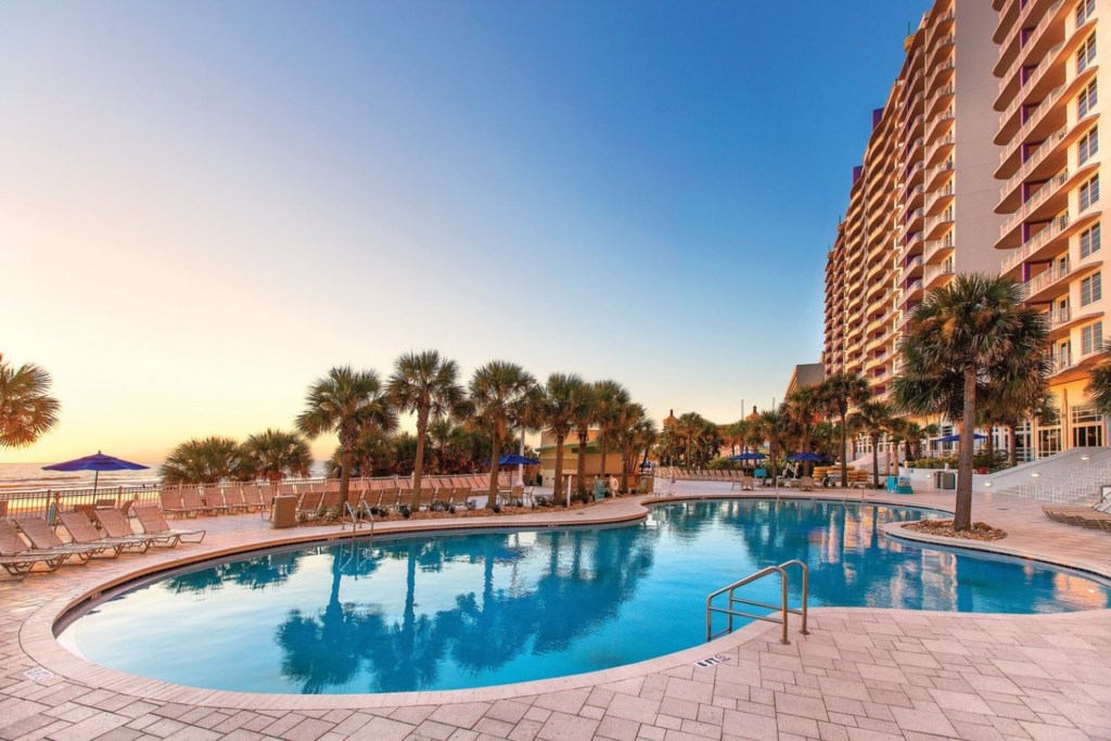 Club Wyndham Ocean Walk_29.jpg