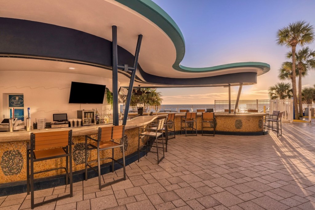 Club Wyndham Ocean Walk_32.jpg