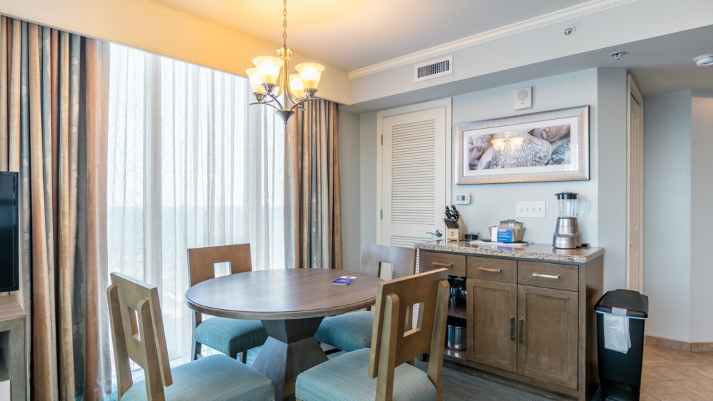 410SOceanBlvd_alivingroom-005