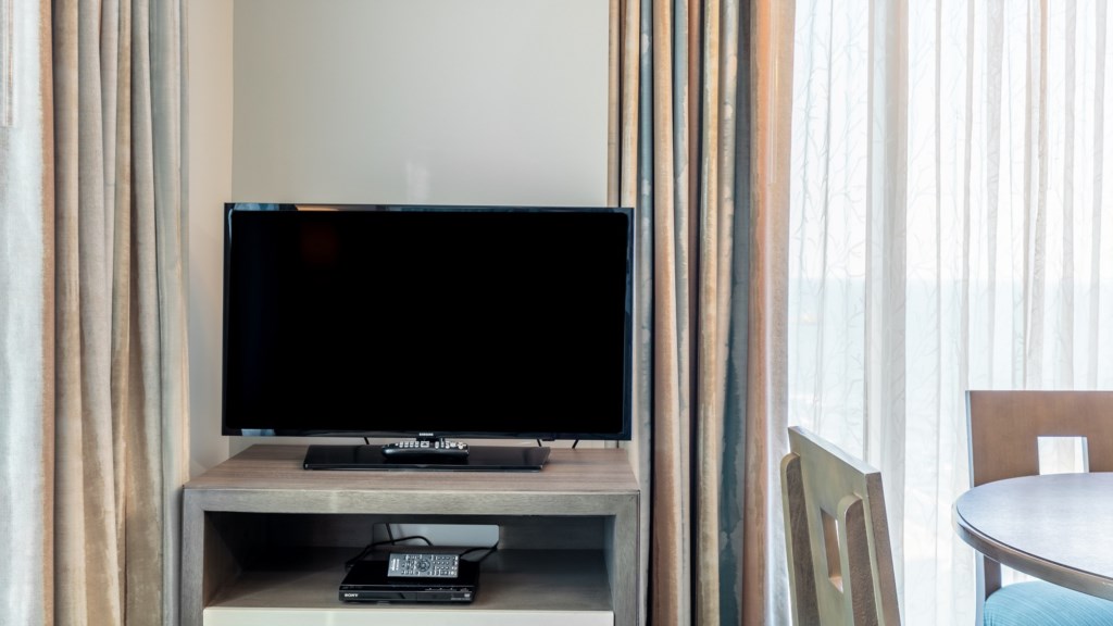 410SOceanBlvd_alivingroom-006