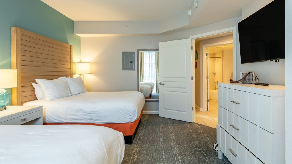 ClubWyndhamTowersontheGrove_003