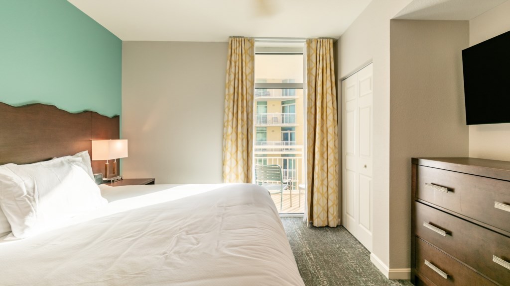 ClubWyndhamTowersontheGrove_018