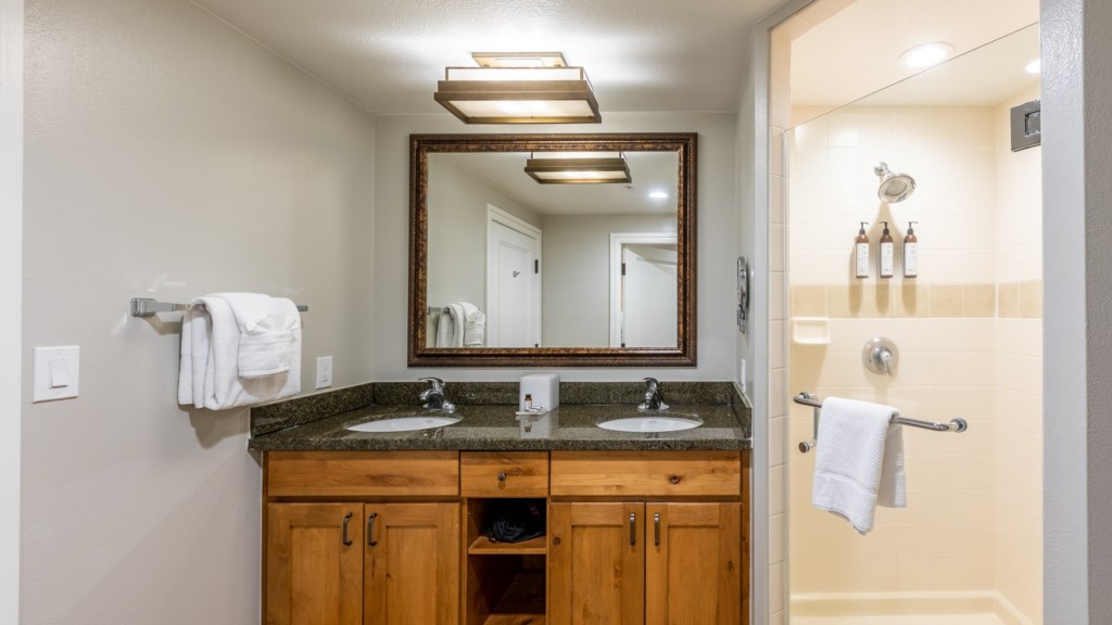 Marriott's Timber Lodge_16.jpg