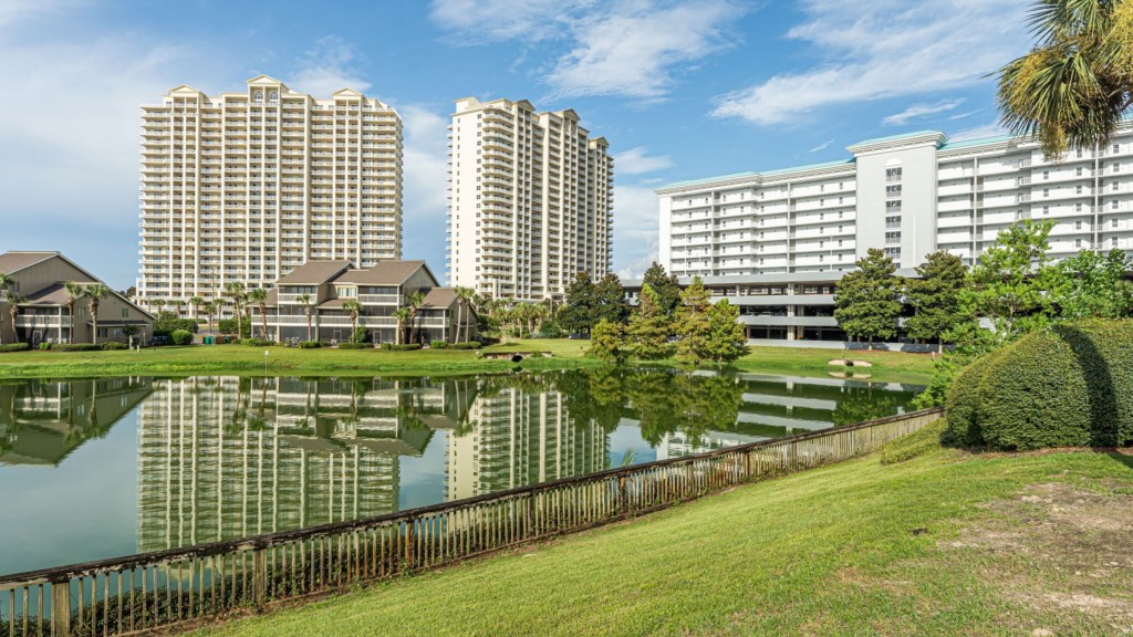 Club Wyndham at Majestic Sun_30a.jpg