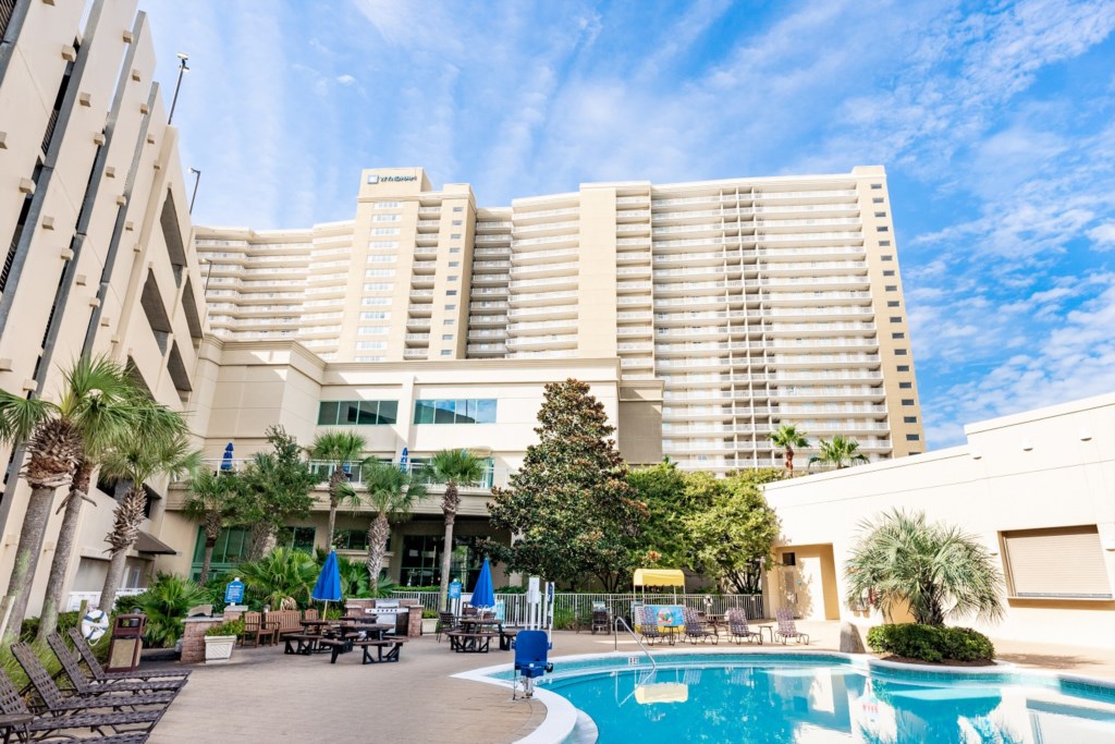 2ClubWyndhamPanamaCityBeach_exteriors-002