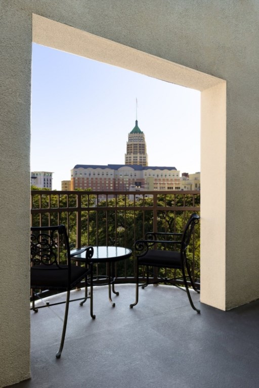 Wyndham Riverside Suites_13.jpg